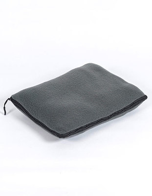 Microfleece-Blanket-Cushion-Set Recycled