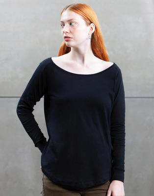 Women´s Loose Fit Long Sleeve T