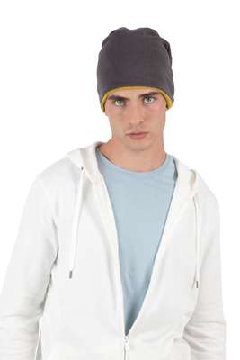 KNITTED BEANIE