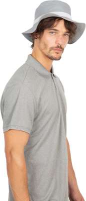 HAT WITH WIDE HEMS