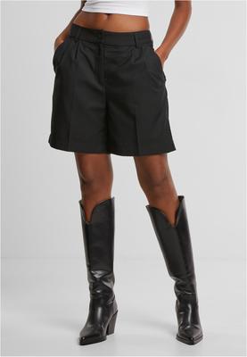 Ladies Pleated Bermuda Shorts black 26