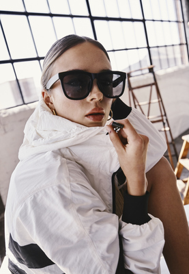 Sunglasses black/black one size